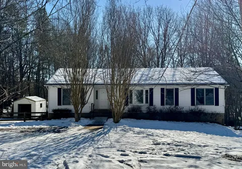 18118 Waterloo Rd, Amissville, VA MLS: VACU2009728
