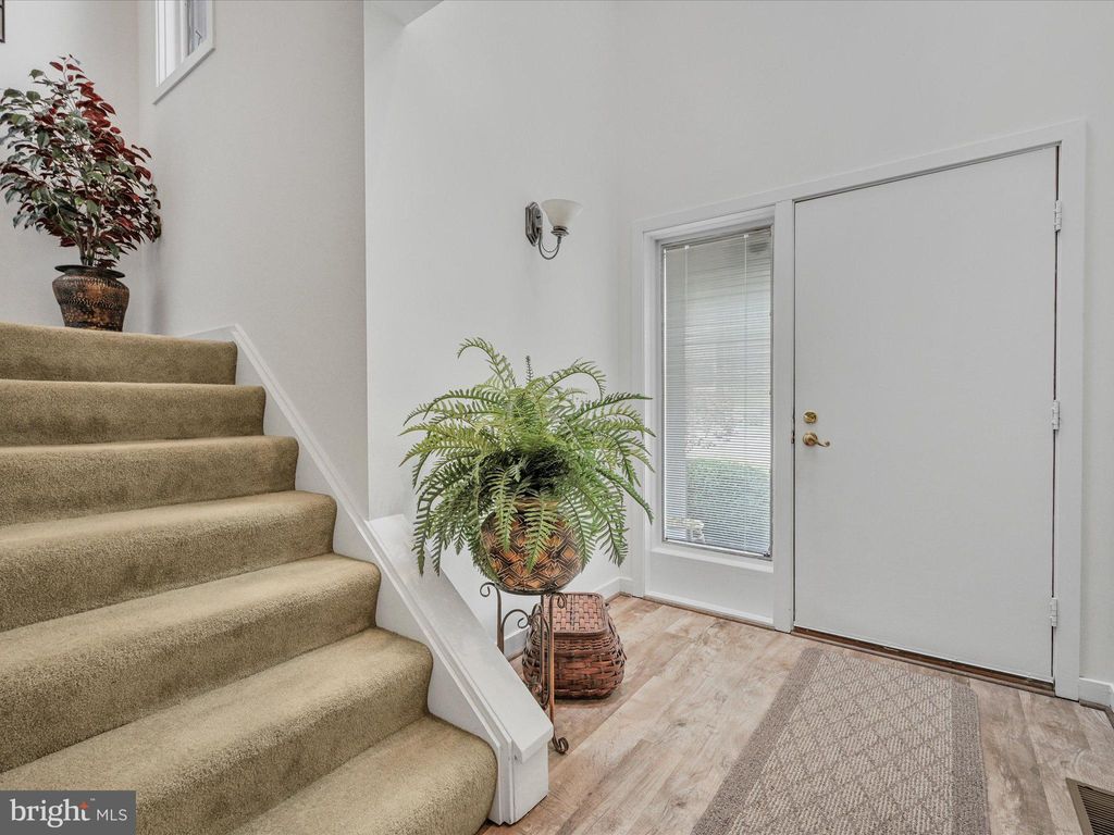 Photo of 33 HAWK VALLEY LN, DENVER, PA 17517 (MLS # PALA2033732)