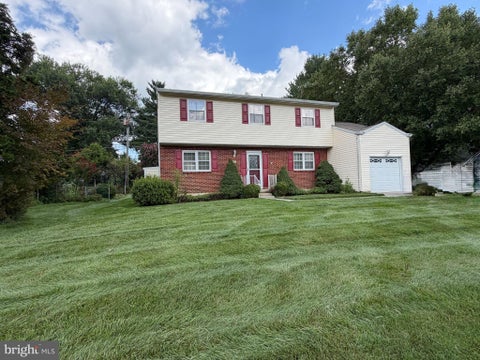 Homes For Sale - 121 Lamport Road<br/> REISTERSTOWN, MD 21136