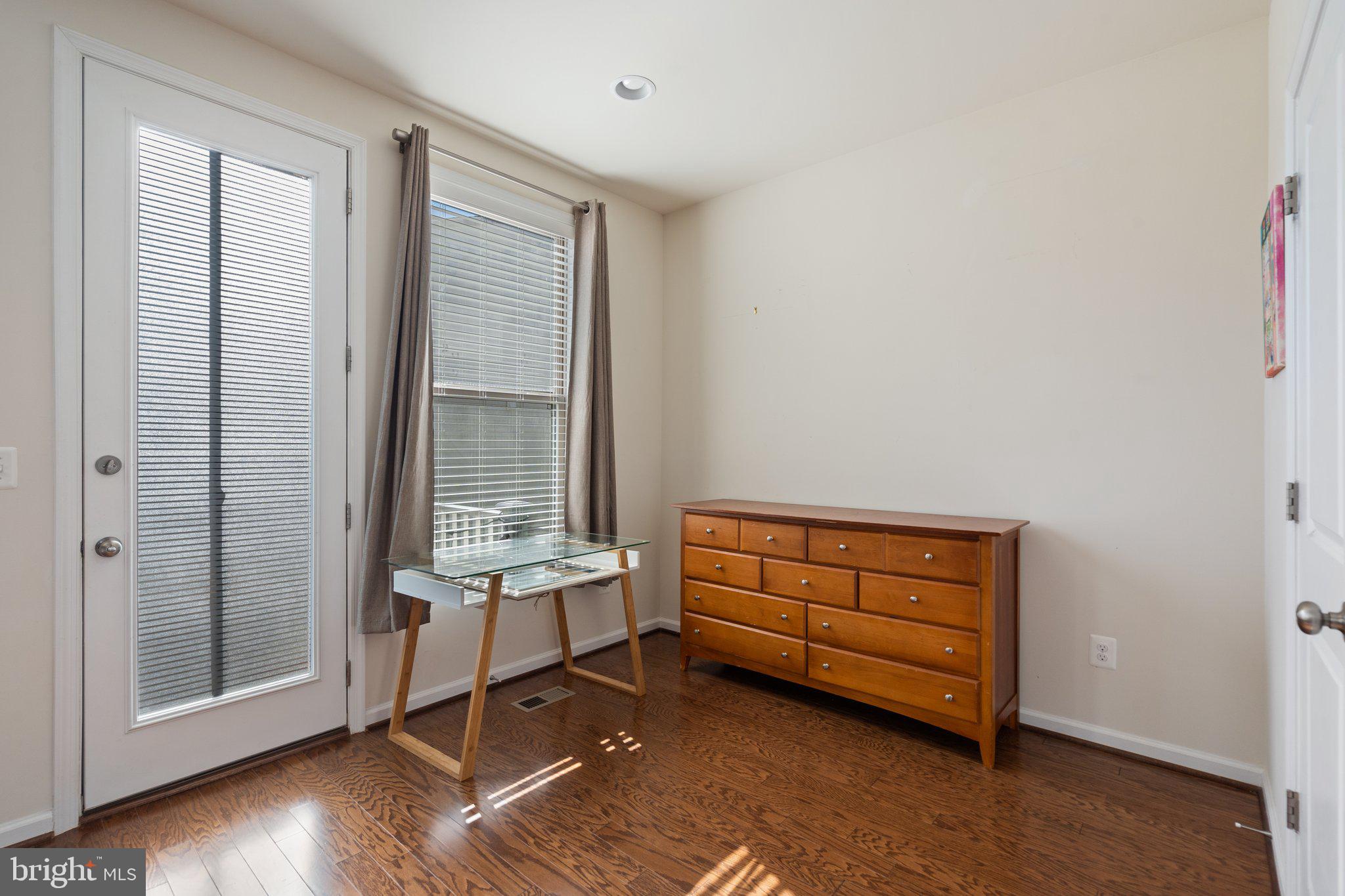 GLASCOCK FIELD AT STONE RIDGE - Residential