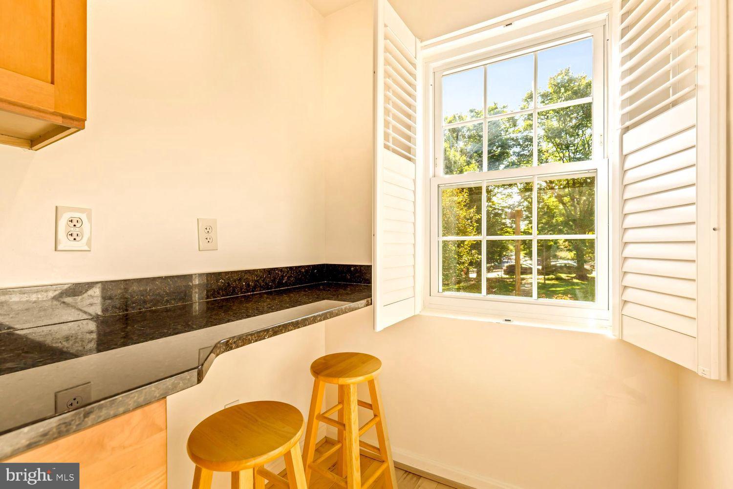 1911 KEY BOULEVARD 564