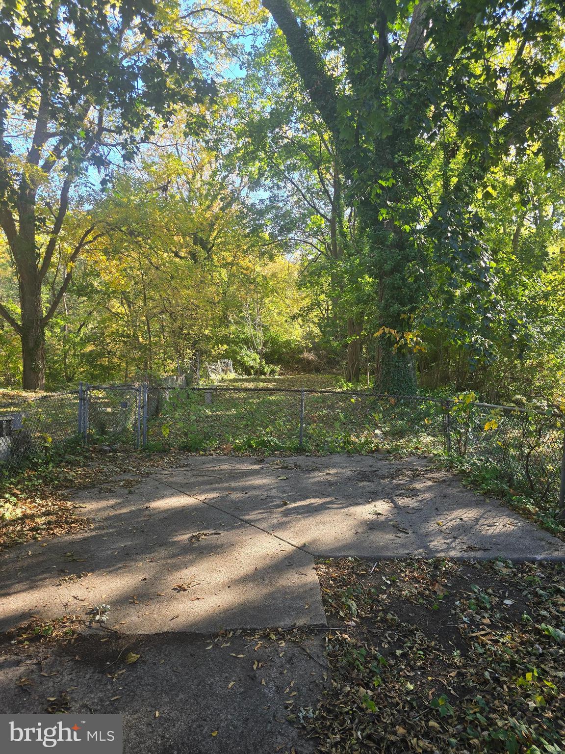 WALNUT HILL - Residential