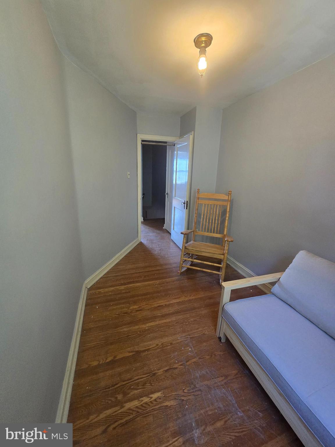 WALNUT HILL - Residential