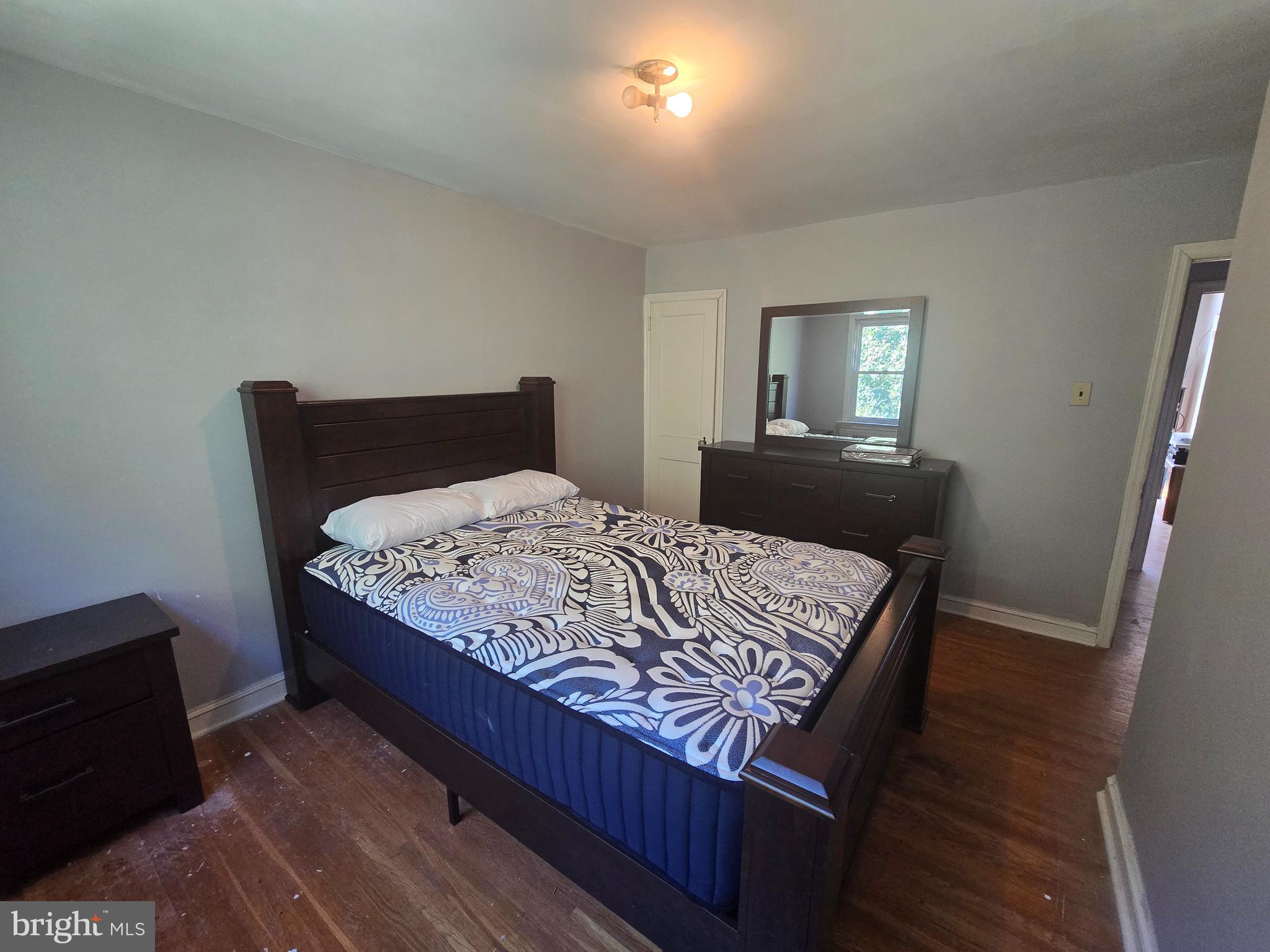 WALNUT HILL - Residential