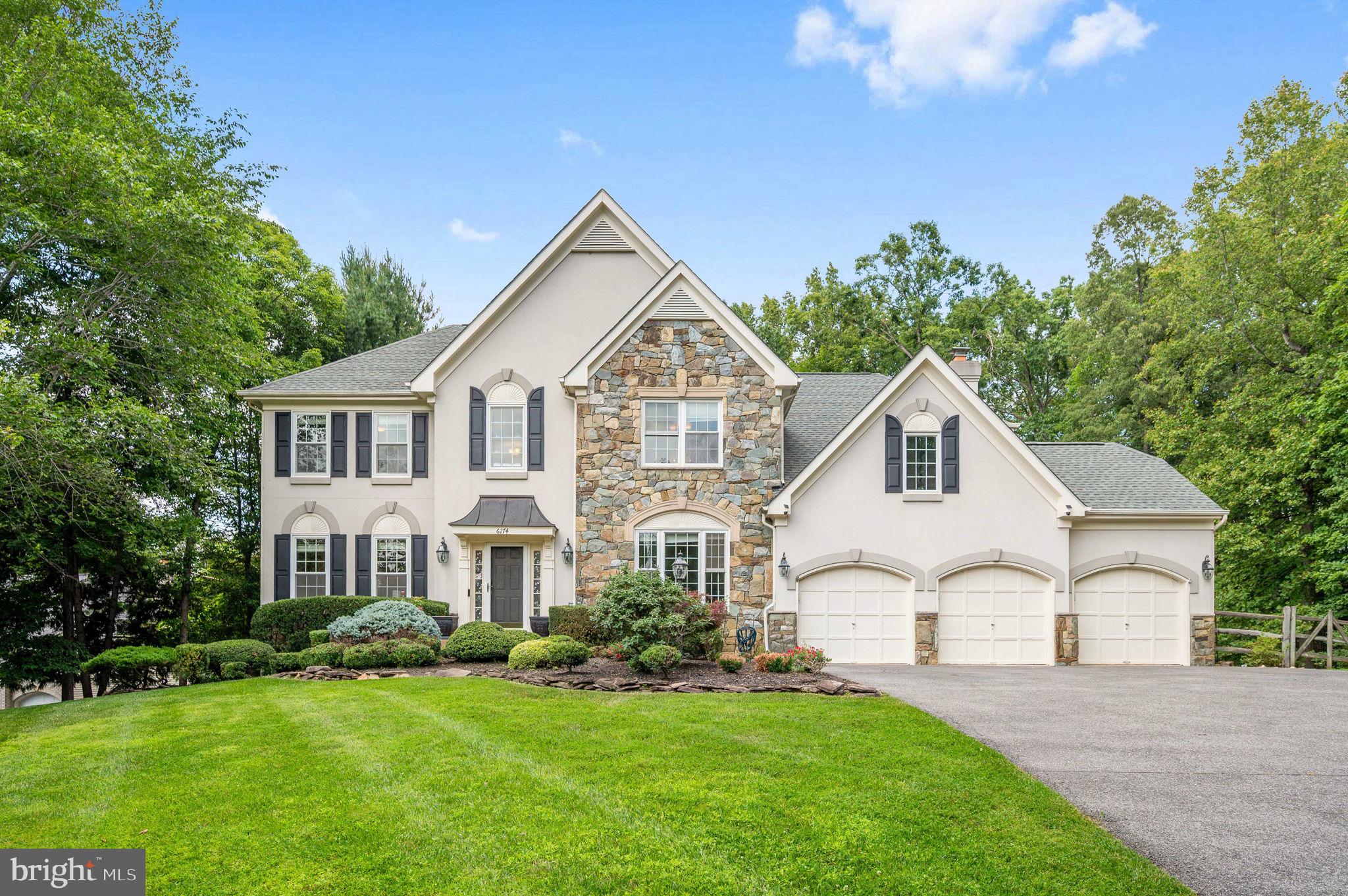 6174 TREYWOOD LANE