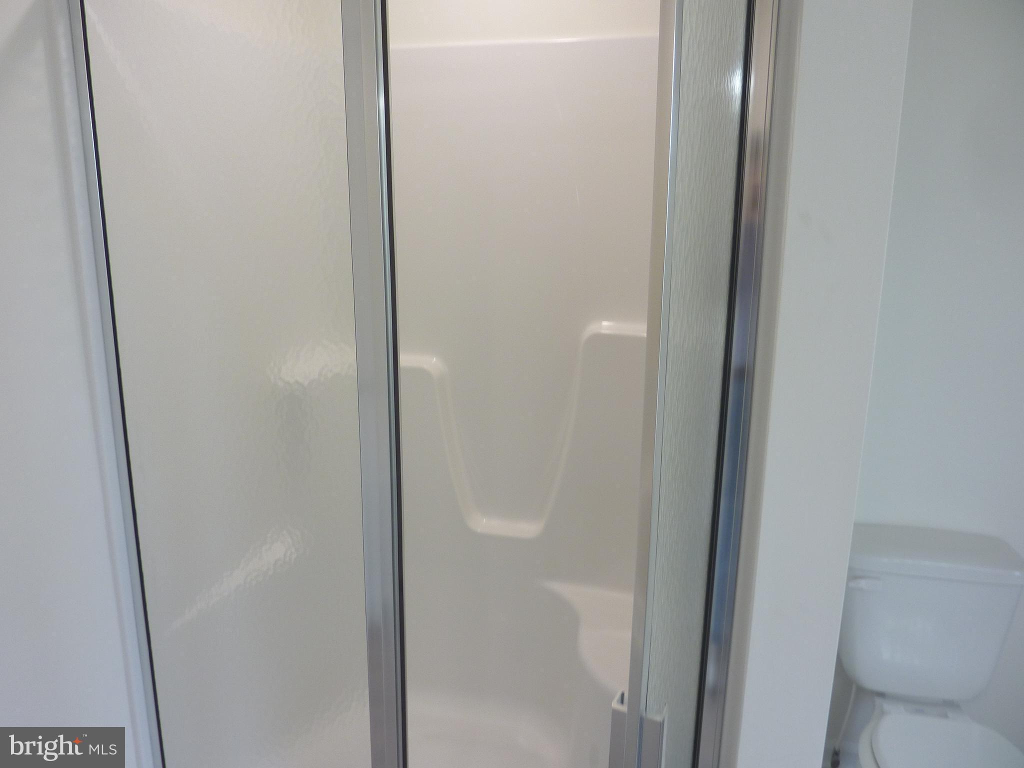 OLD COUNTRY FARMS - Residential