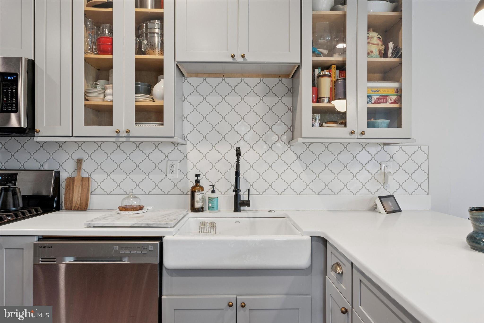 POINT BREEZE - Residential Lease