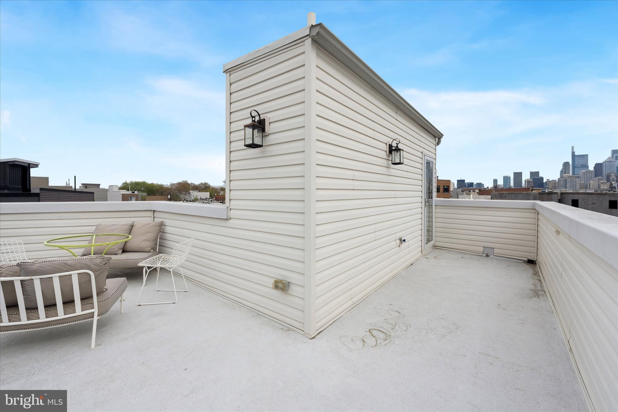 POINT BREEZE - Residential Lease