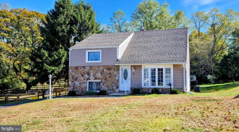 15 PEARSON DRIVE SPRINGFIELD PA 19064