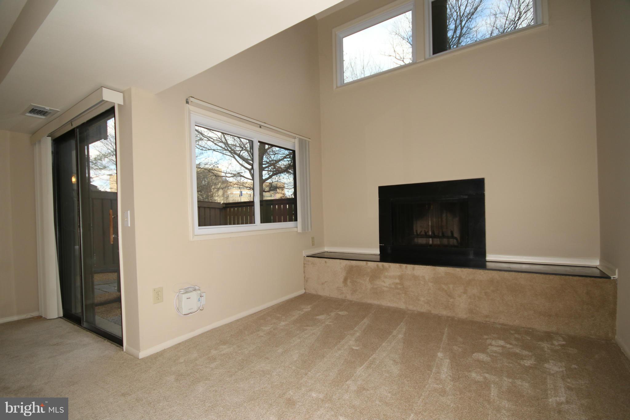 SIERRA VILLAS - Residential