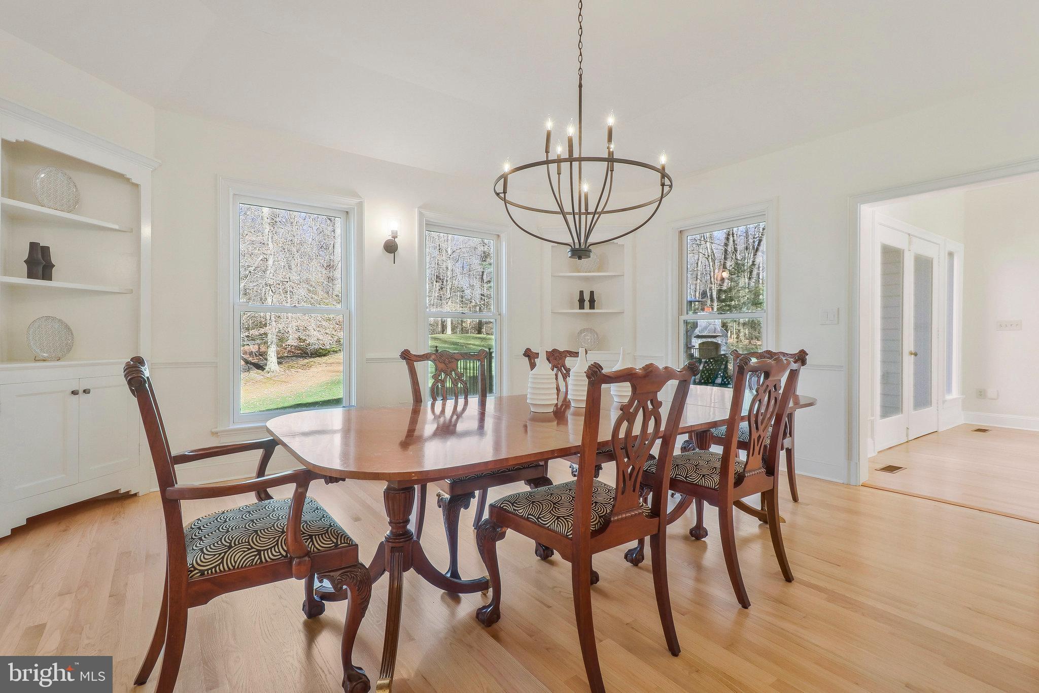 RIVERBEND KNOLLS - Residential