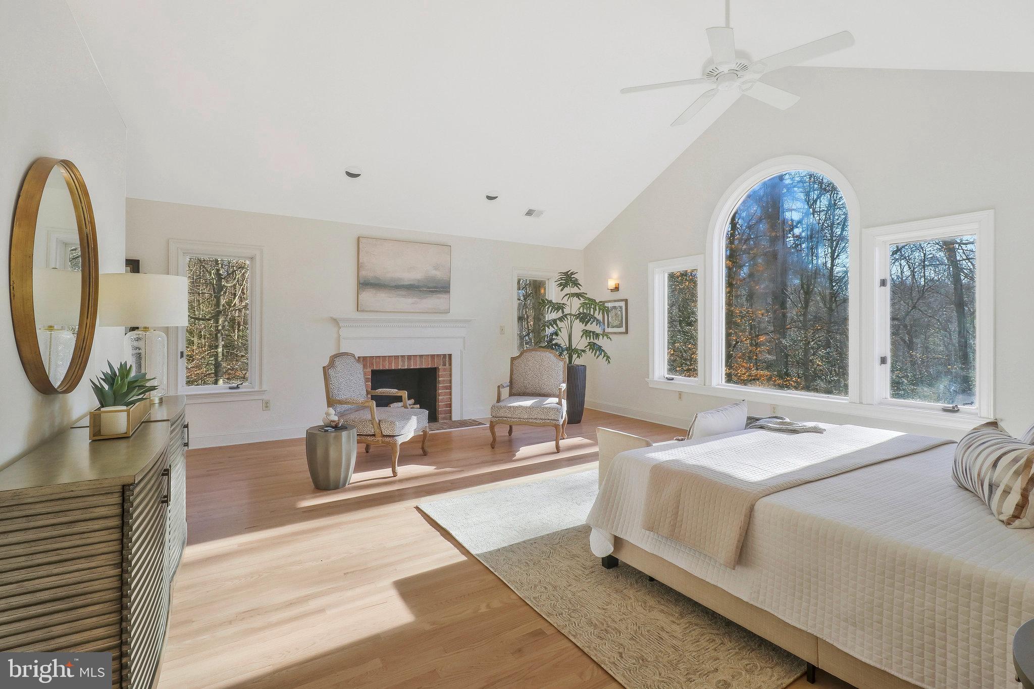 RIVERBEND KNOLLS - Residential