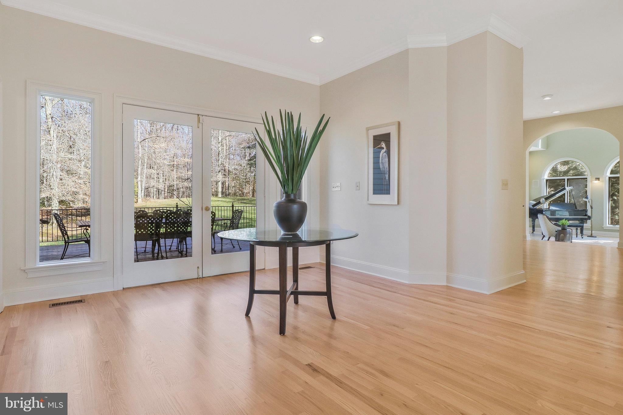 RIVERBEND KNOLLS - Residential