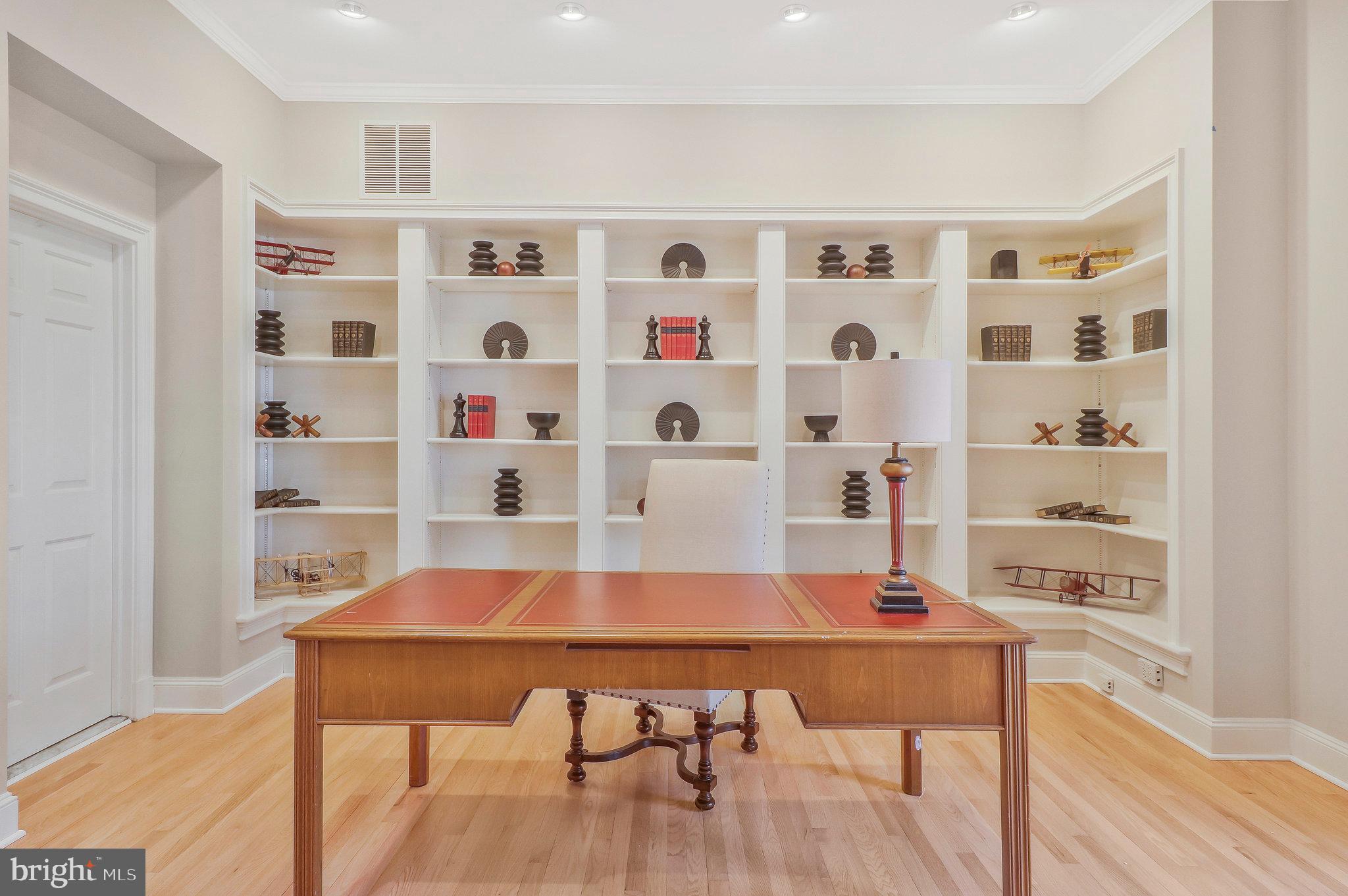 RIVERBEND KNOLLS - Residential