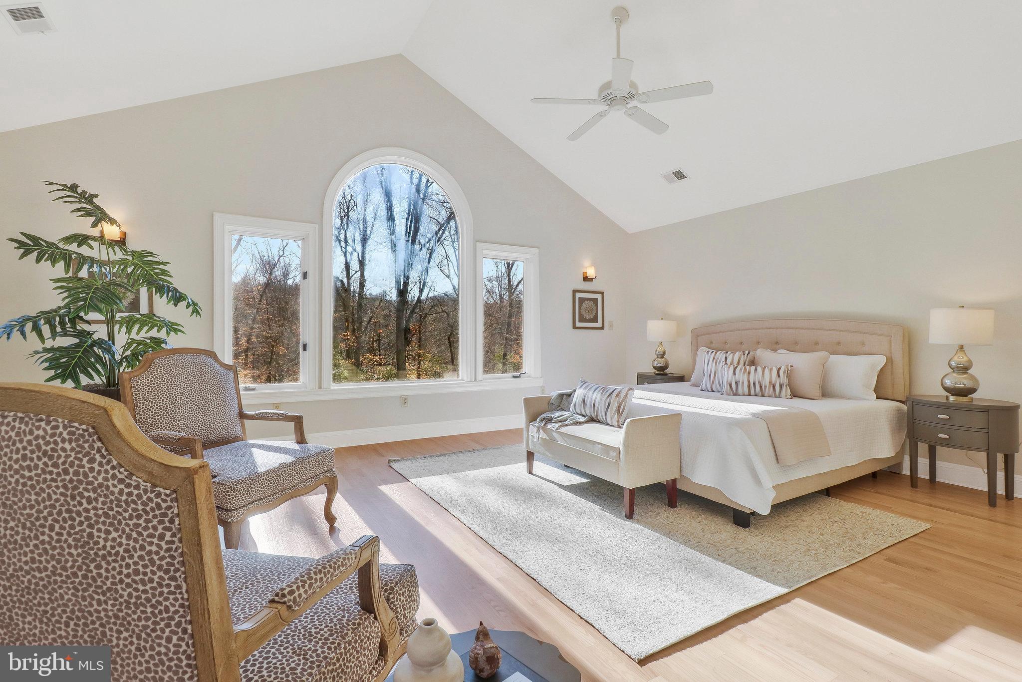 RIVERBEND KNOLLS - Residential