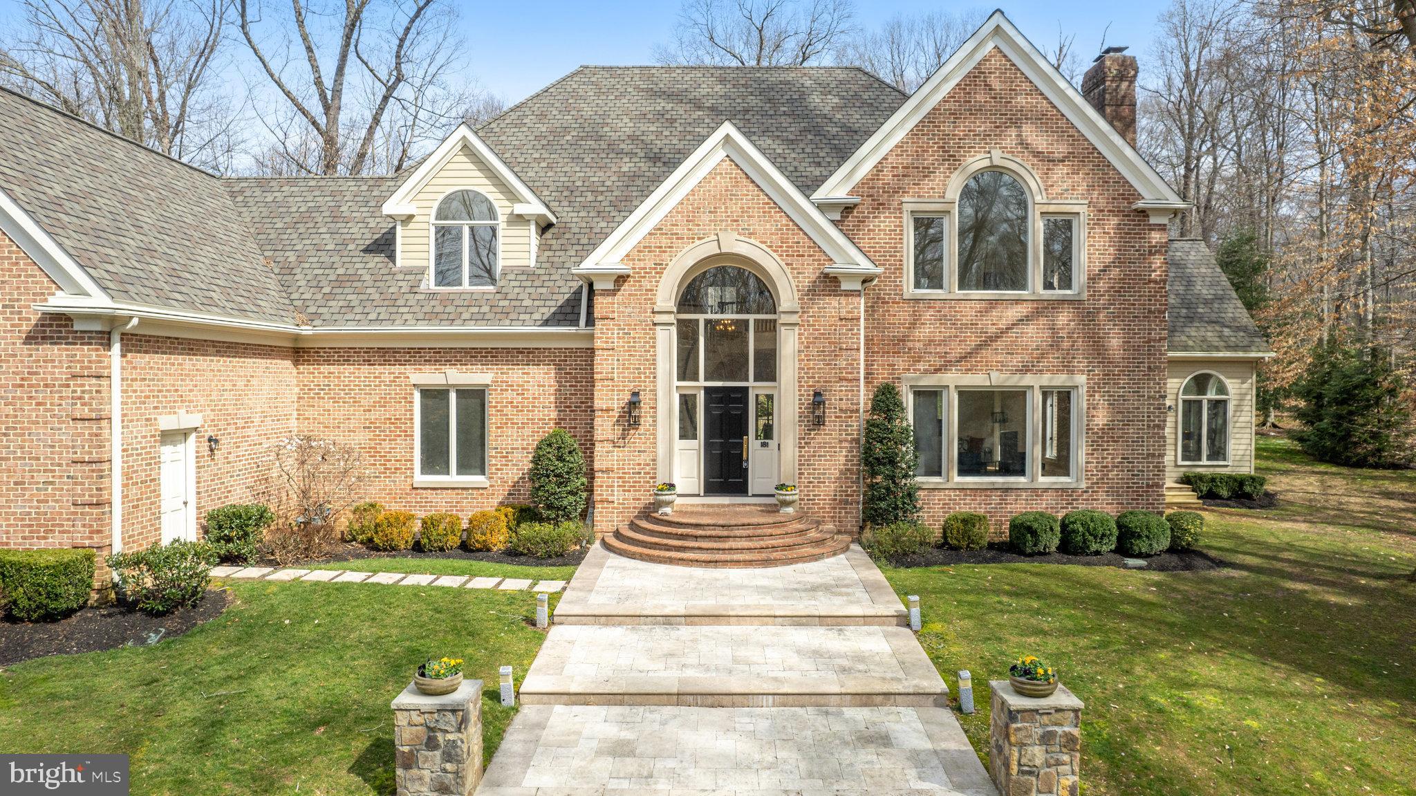 RIVERBEND KNOLLS - Residential