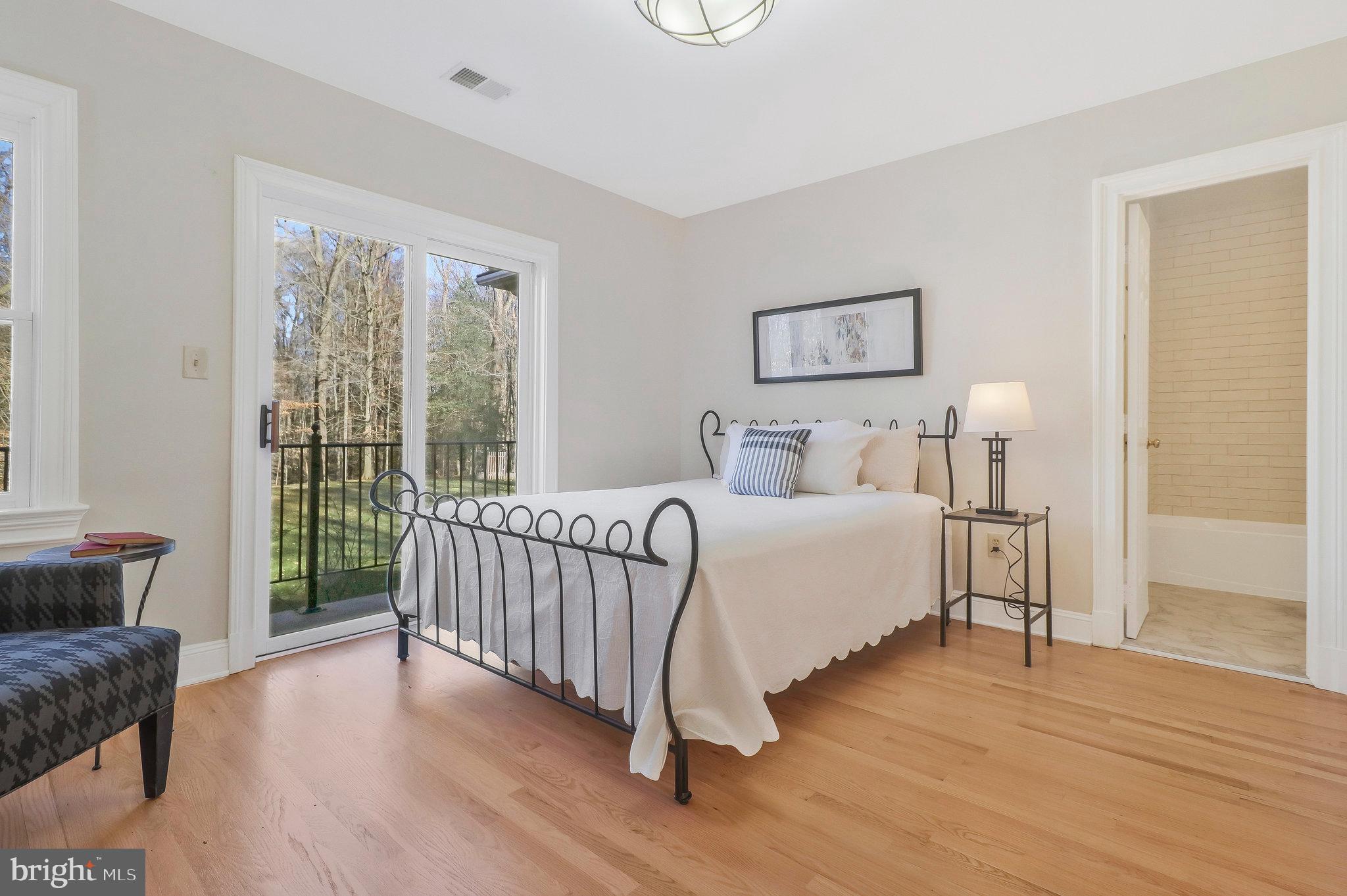 RIVERBEND KNOLLS - Residential