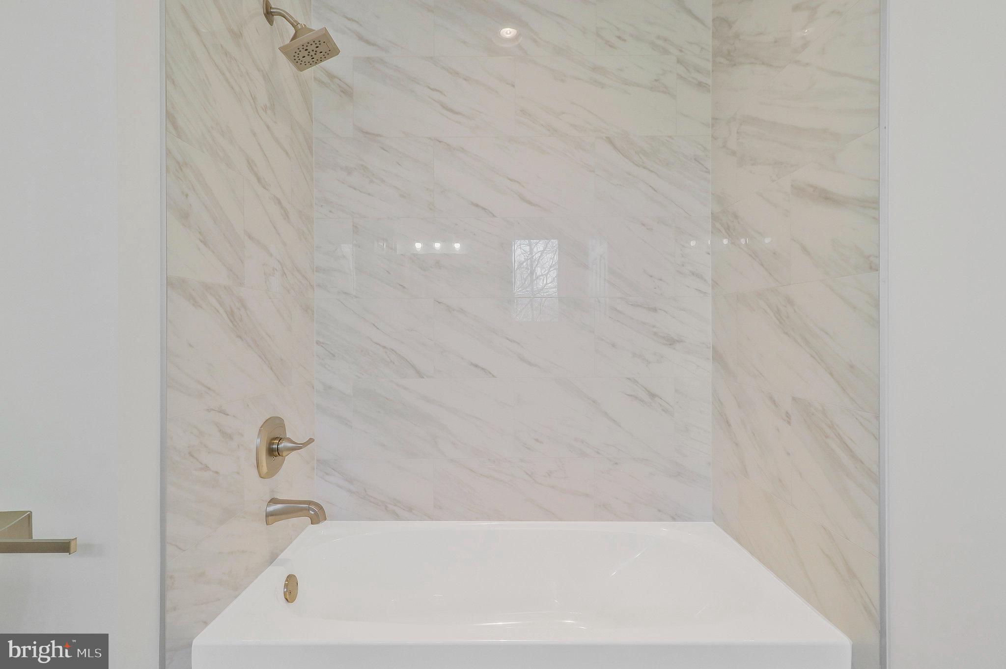 RIVERBEND KNOLLS - Residential