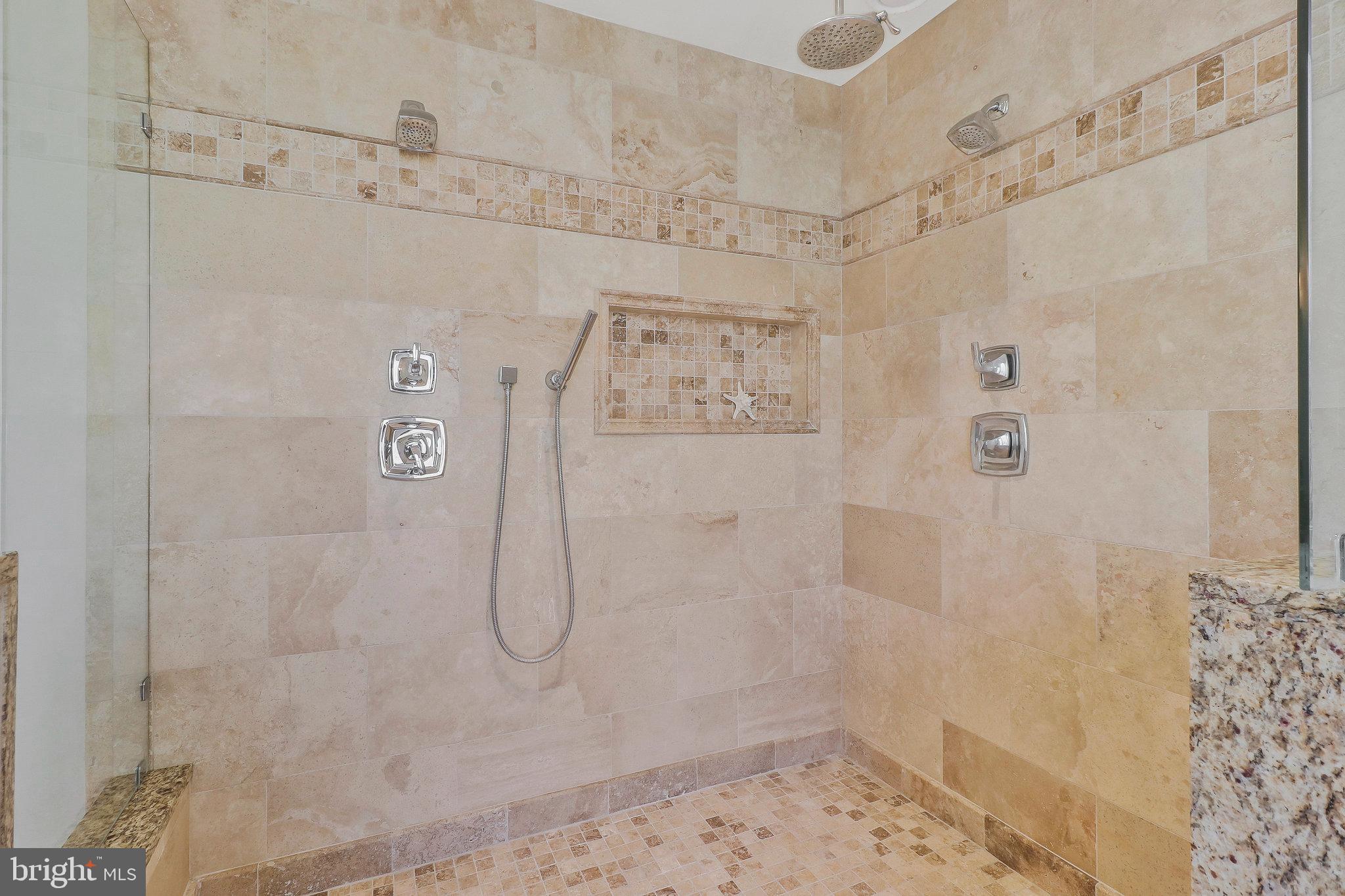 RIVERBEND KNOLLS - Residential