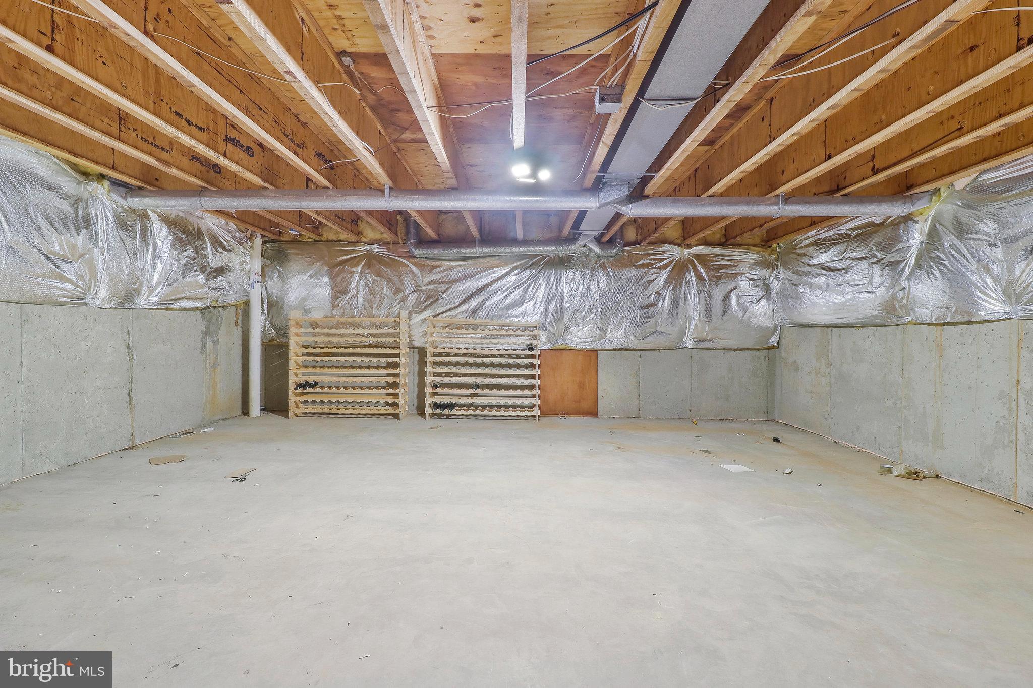 RIVERBEND KNOLLS - Residential