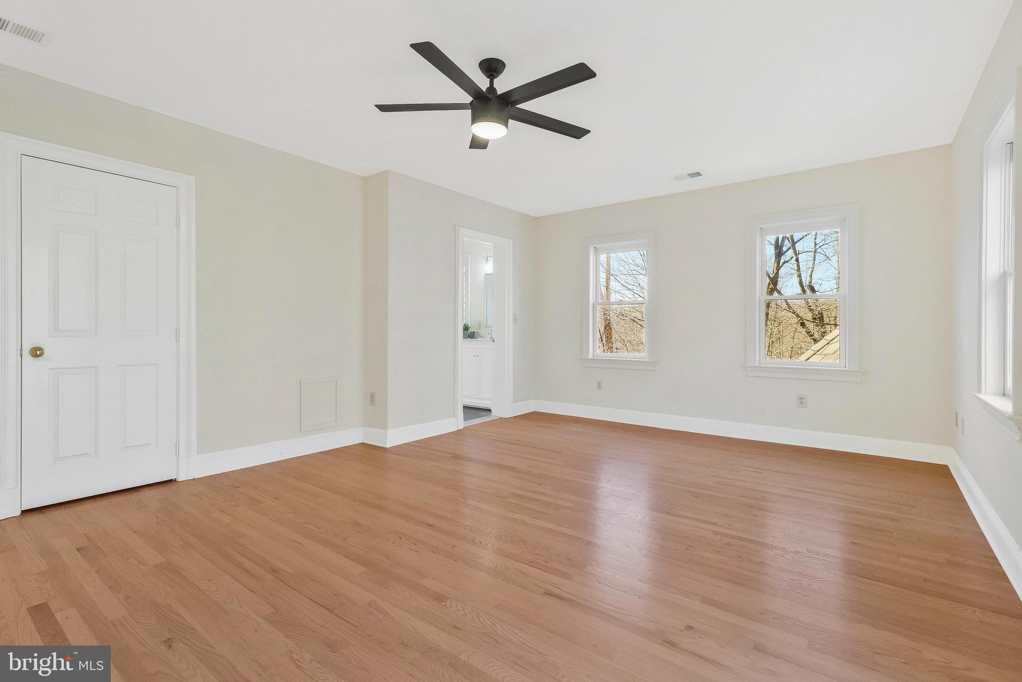 RIVERBEND KNOLLS - Residential