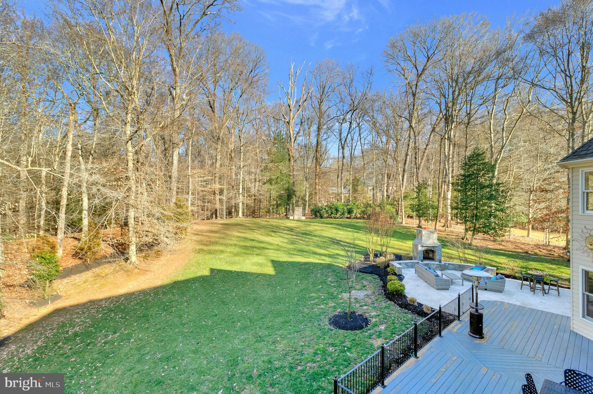 RIVERBEND KNOLLS - Residential