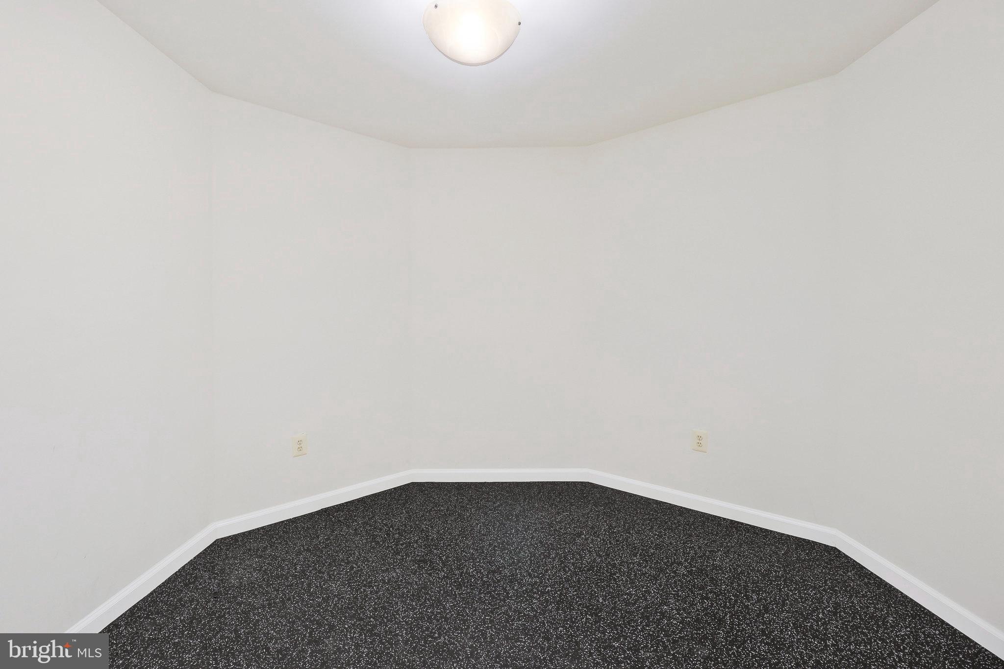 RIVERBEND KNOLLS - Residential