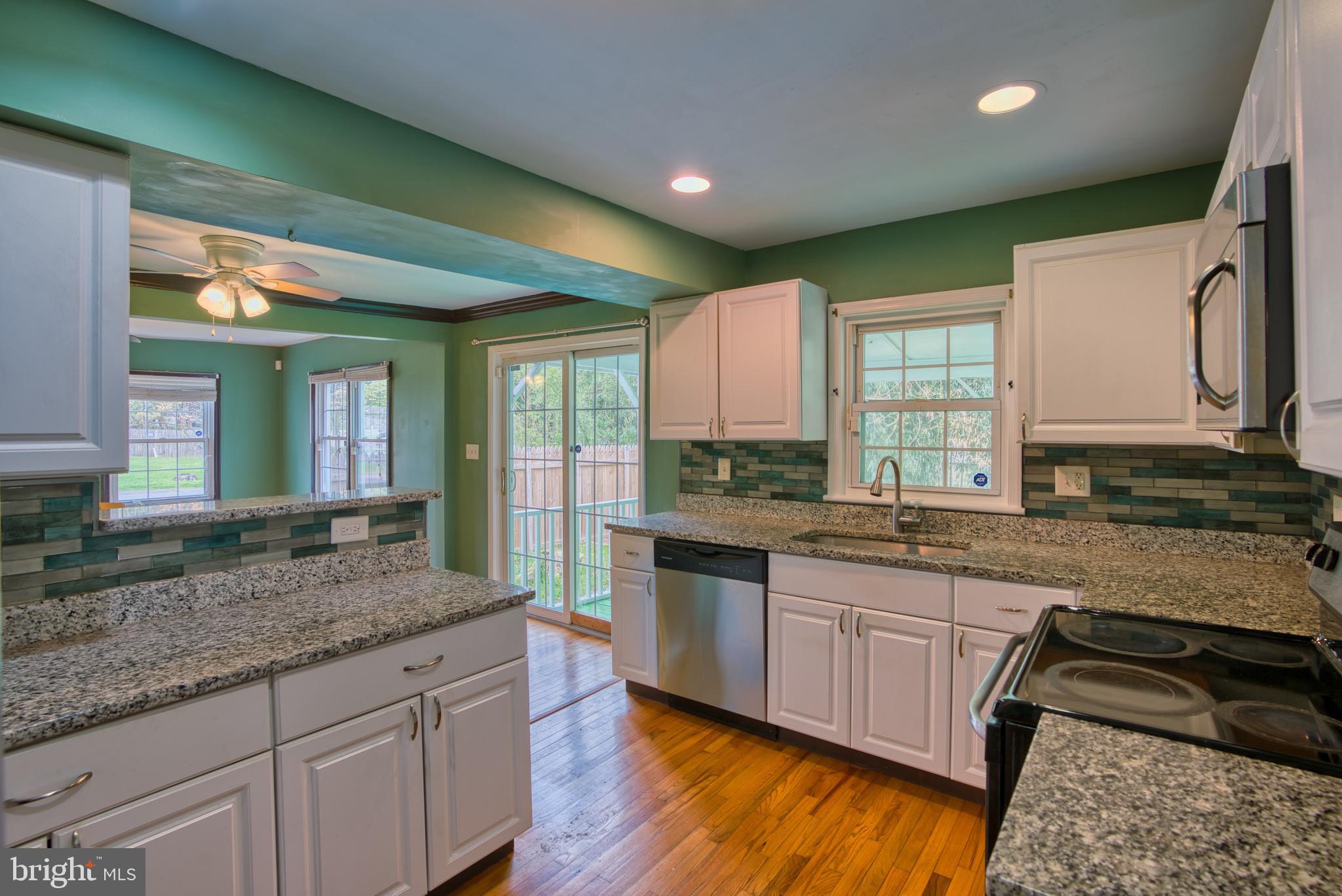 BALLARDS - Residential