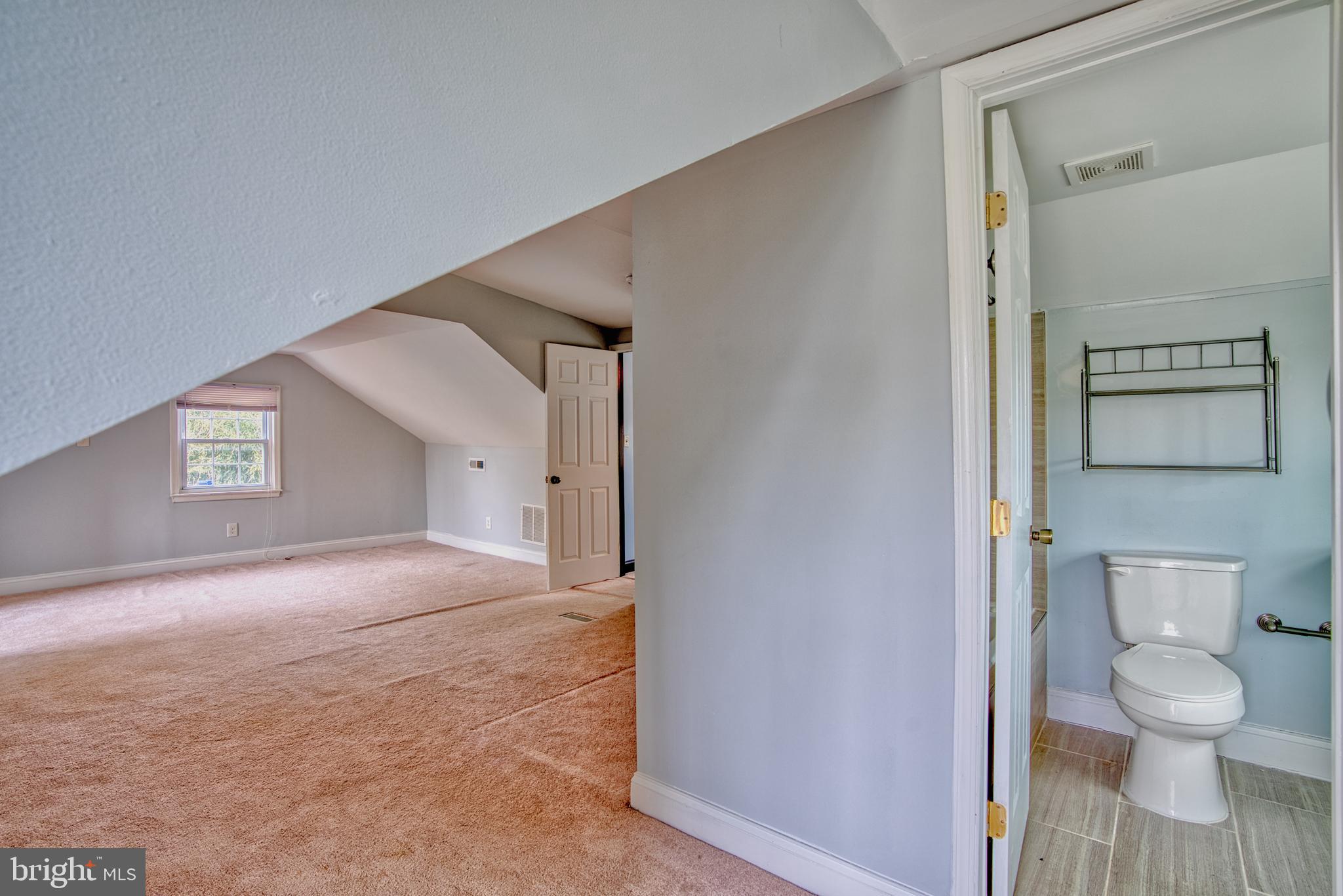 BALLARDS - Residential