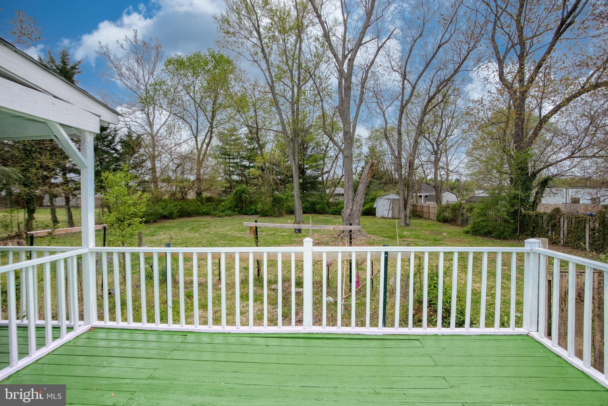 BALLARDS - Residential