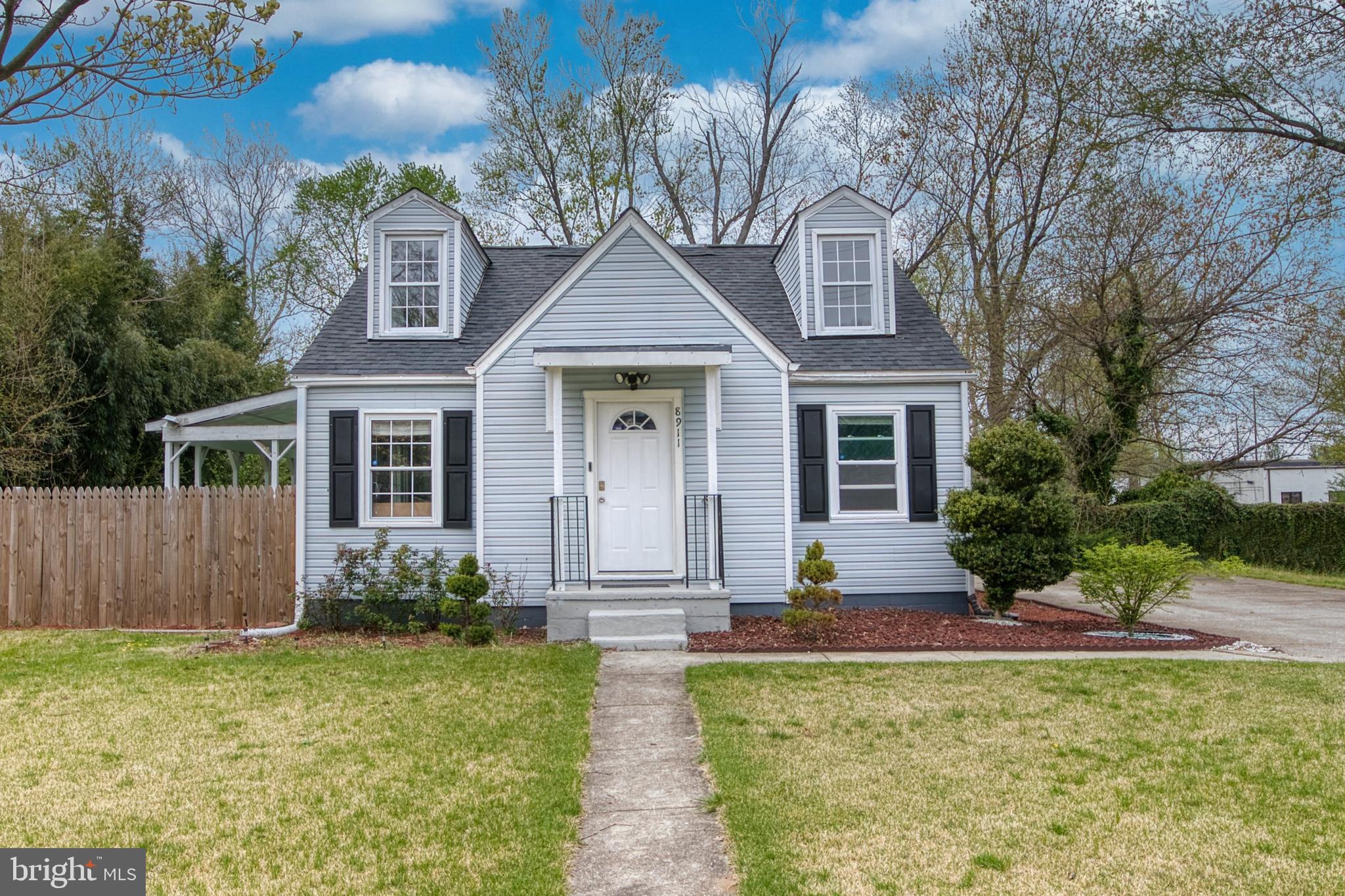 BALLARDS - Residential