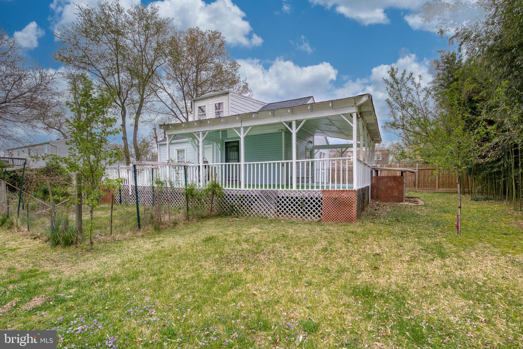 BALLARDS - Residential