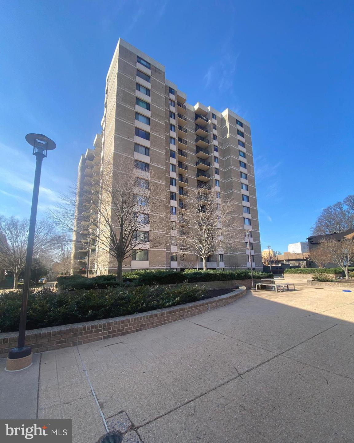118 MONROE STREET 709