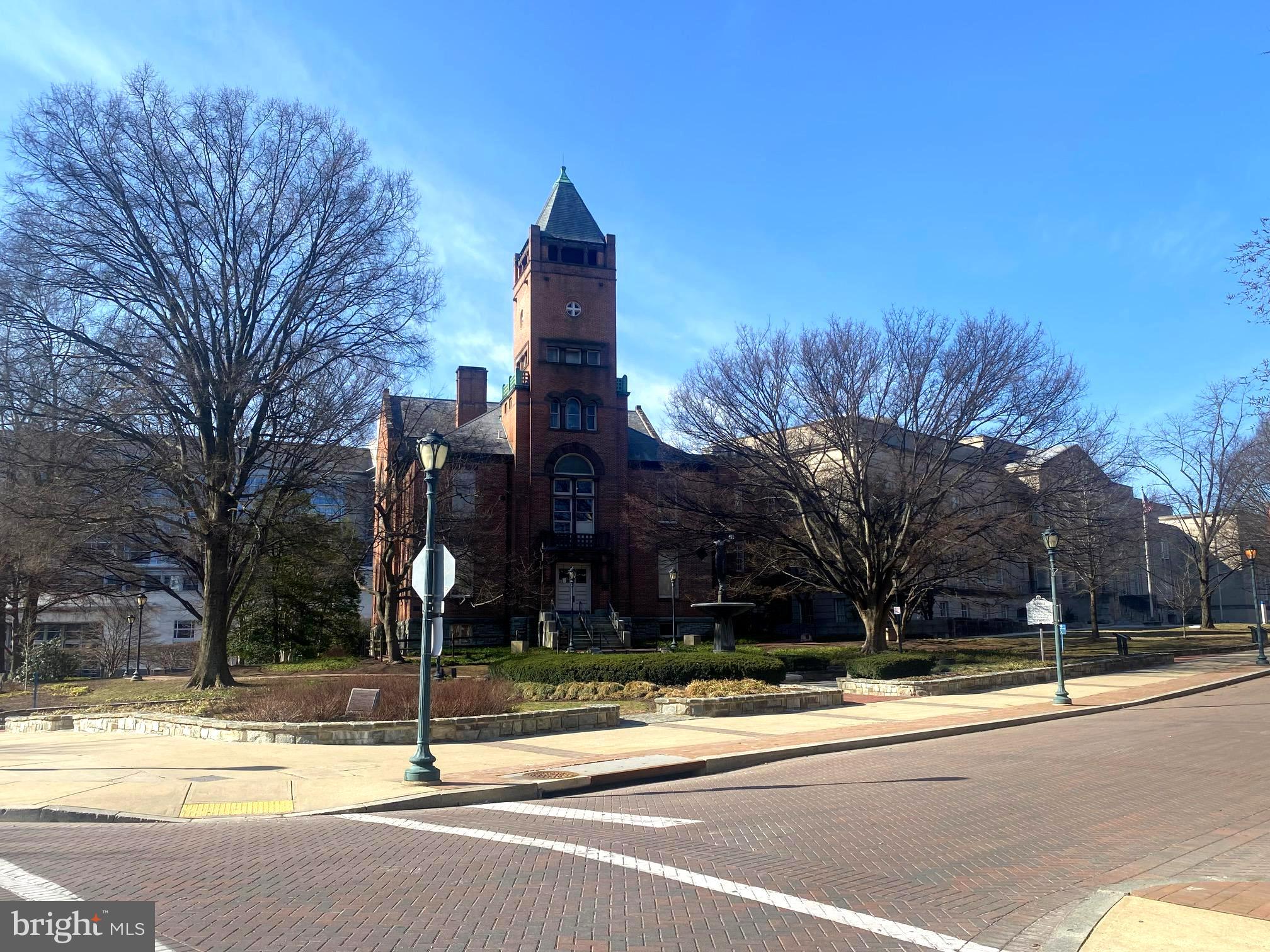 AMERICANA CENTRE - Residential