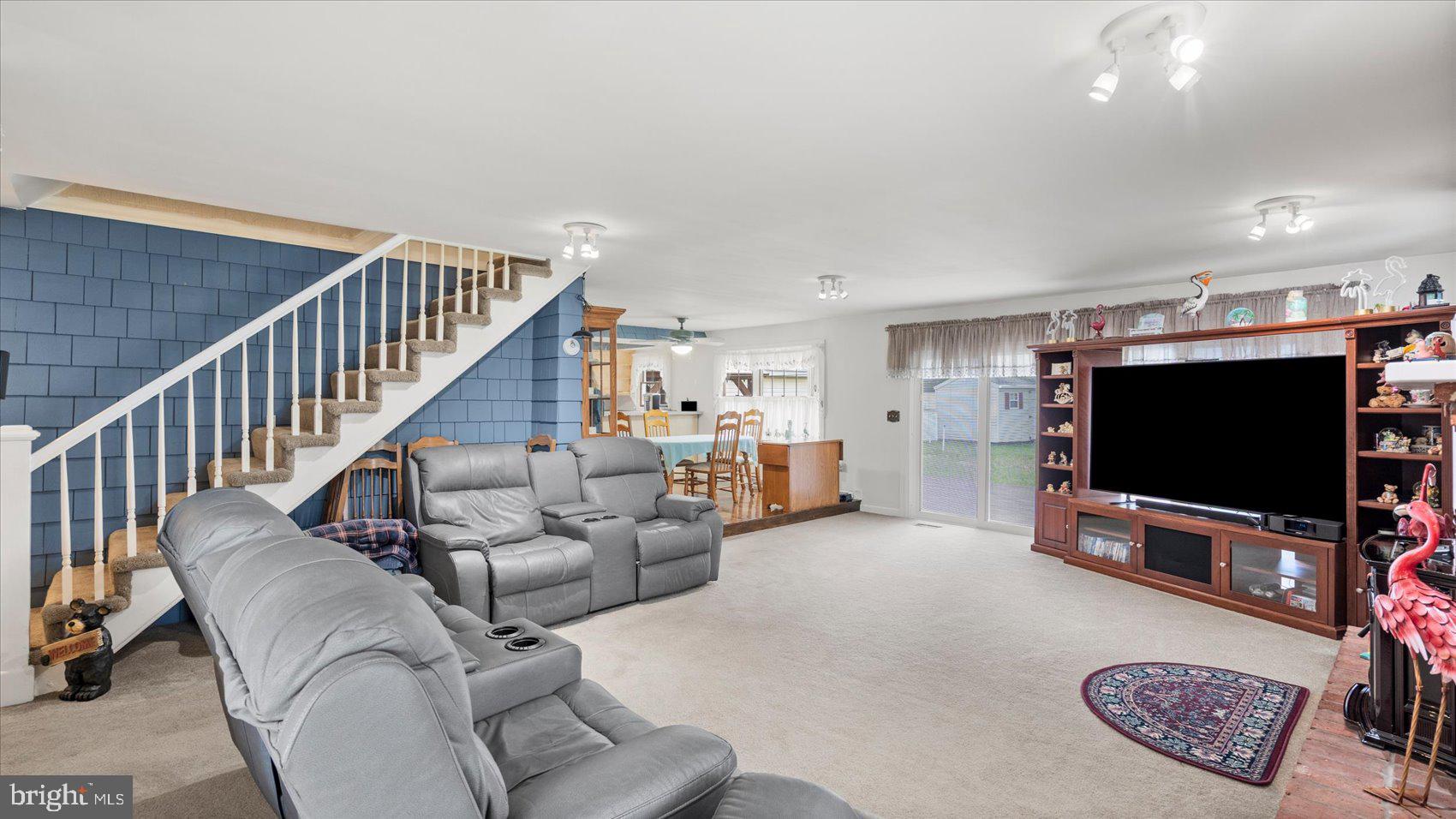 BIRD RIVER BEACH - Residential