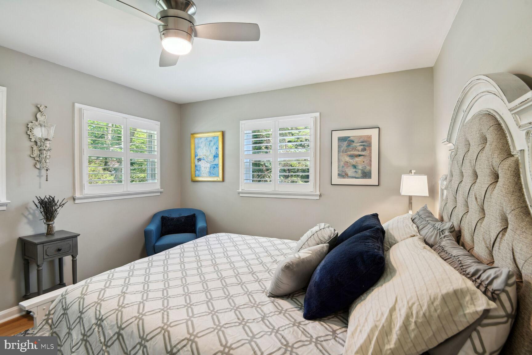 ANNAPOLIS ROADS - Residential