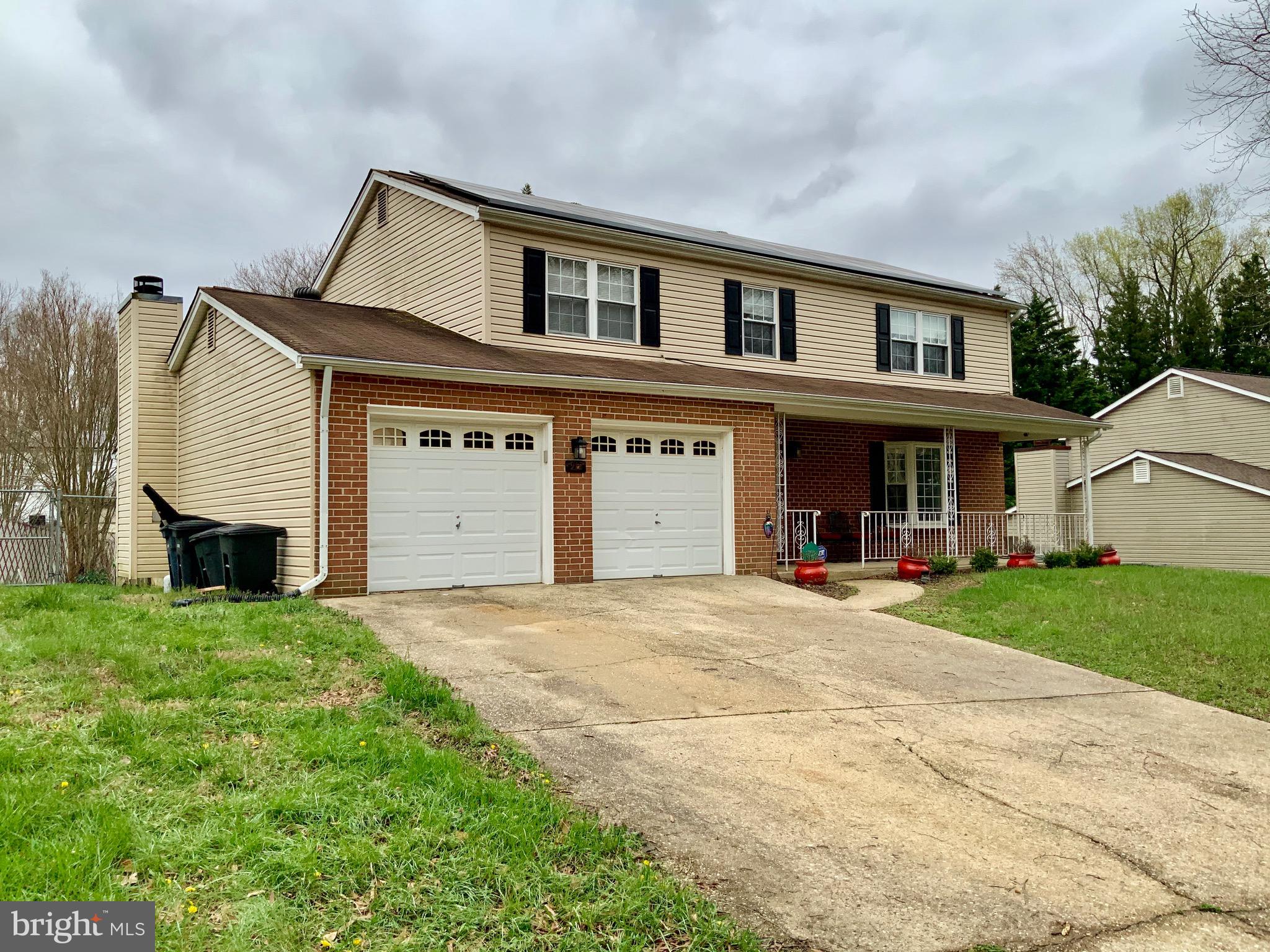 LARGO KNOLLS - Residential