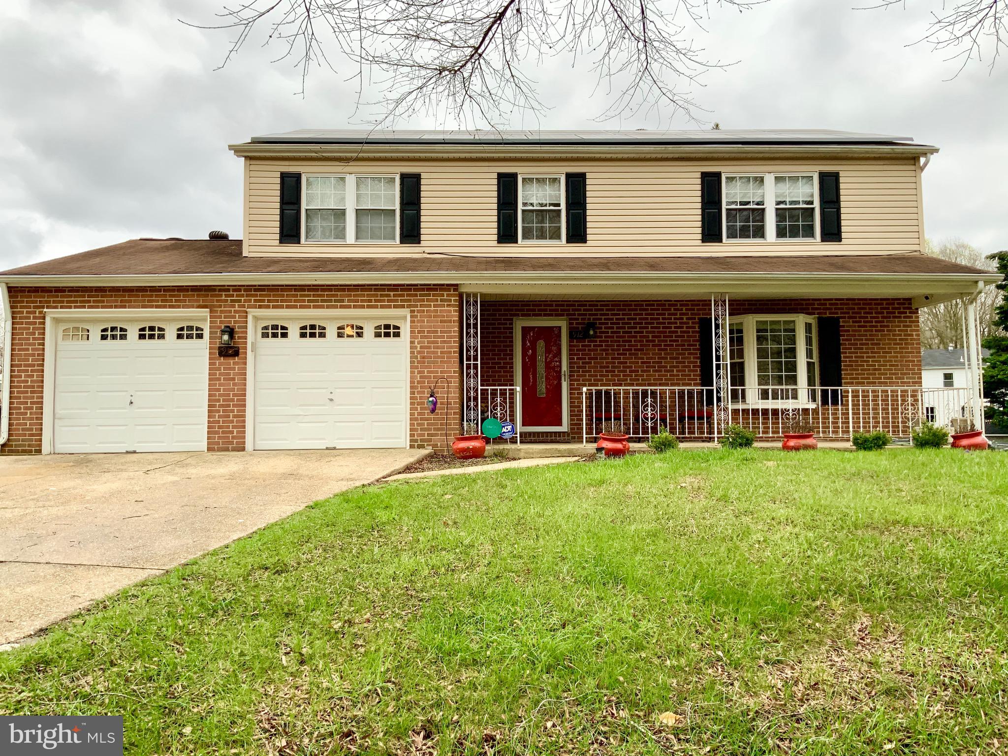 LARGO KNOLLS - Residential