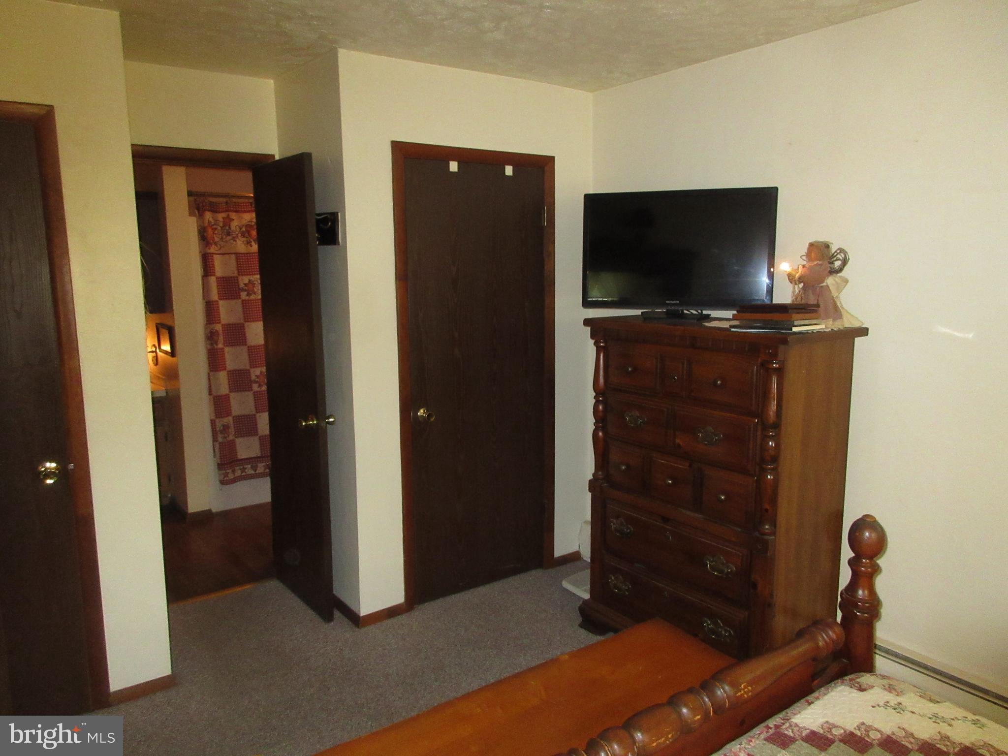 NORTH CODORUS TWP - Residential