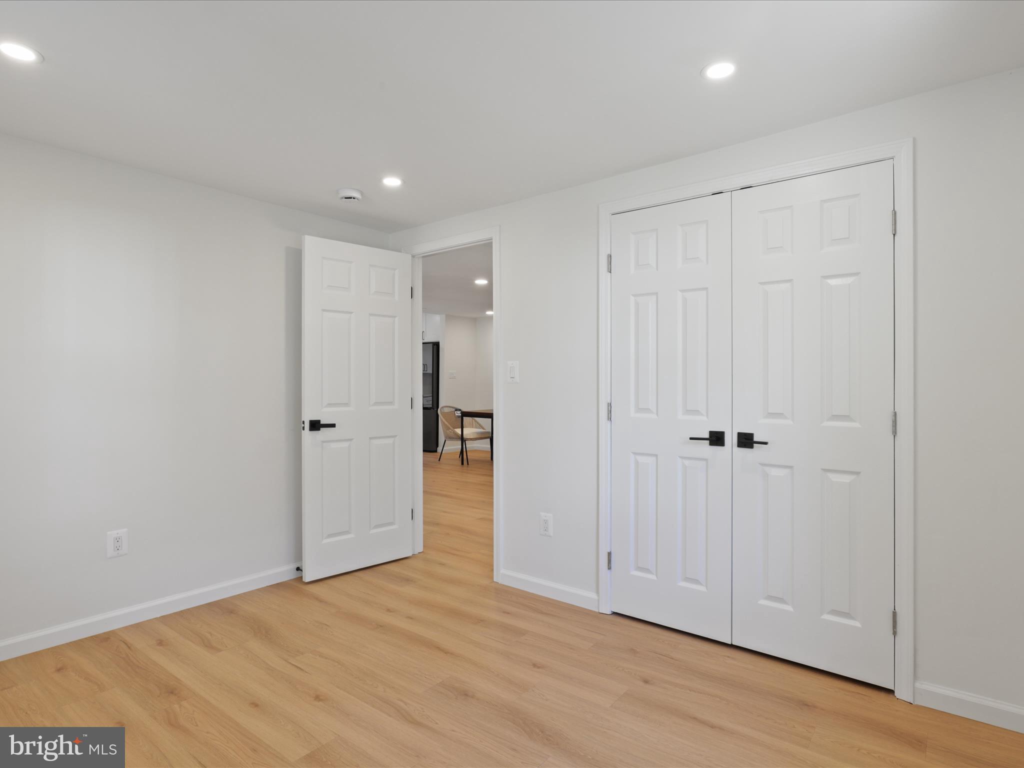 JOHNSONS HILL - Residential