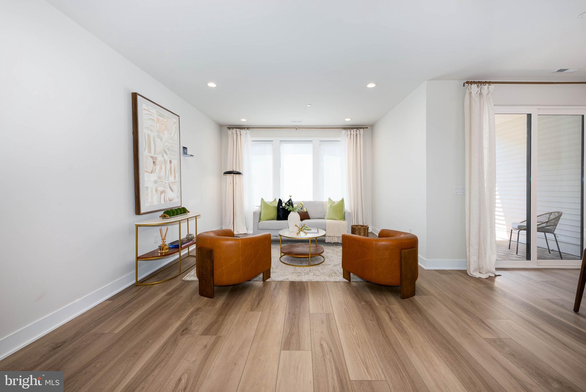 OVERLOOK AT TOWN CENTER - Residential