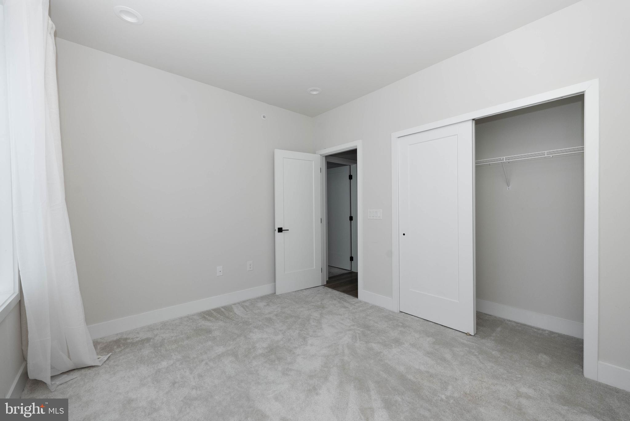 OVERLOOK AT TOWN CENTER - Residential