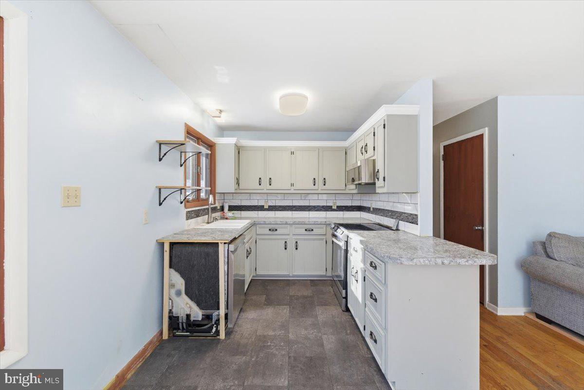 APPENZELL ESTATES - Residential