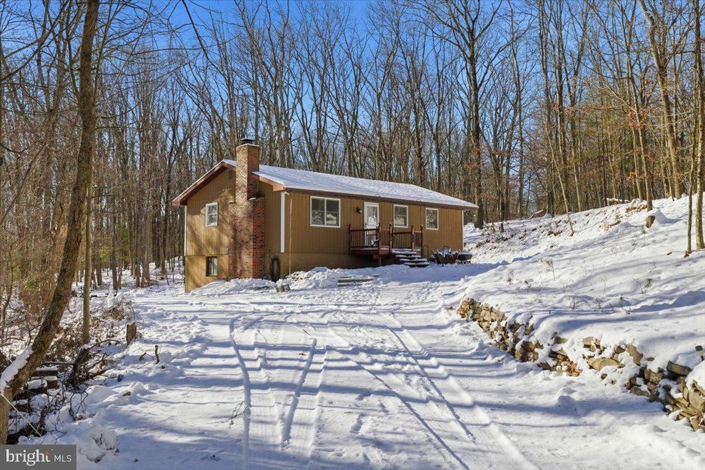 Photo of 143 Anglemire Drive, STROUDSBURG, PA 18360 (MLS # PAMR2005912)