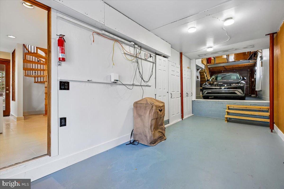 WOODHAVEN - Residential