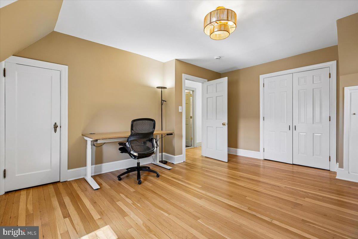 WOODHAVEN - Residential