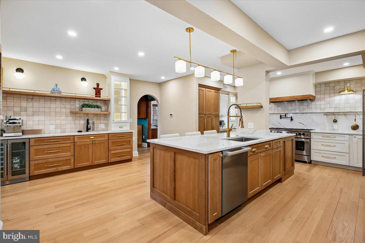 WOODHAVEN - Residential