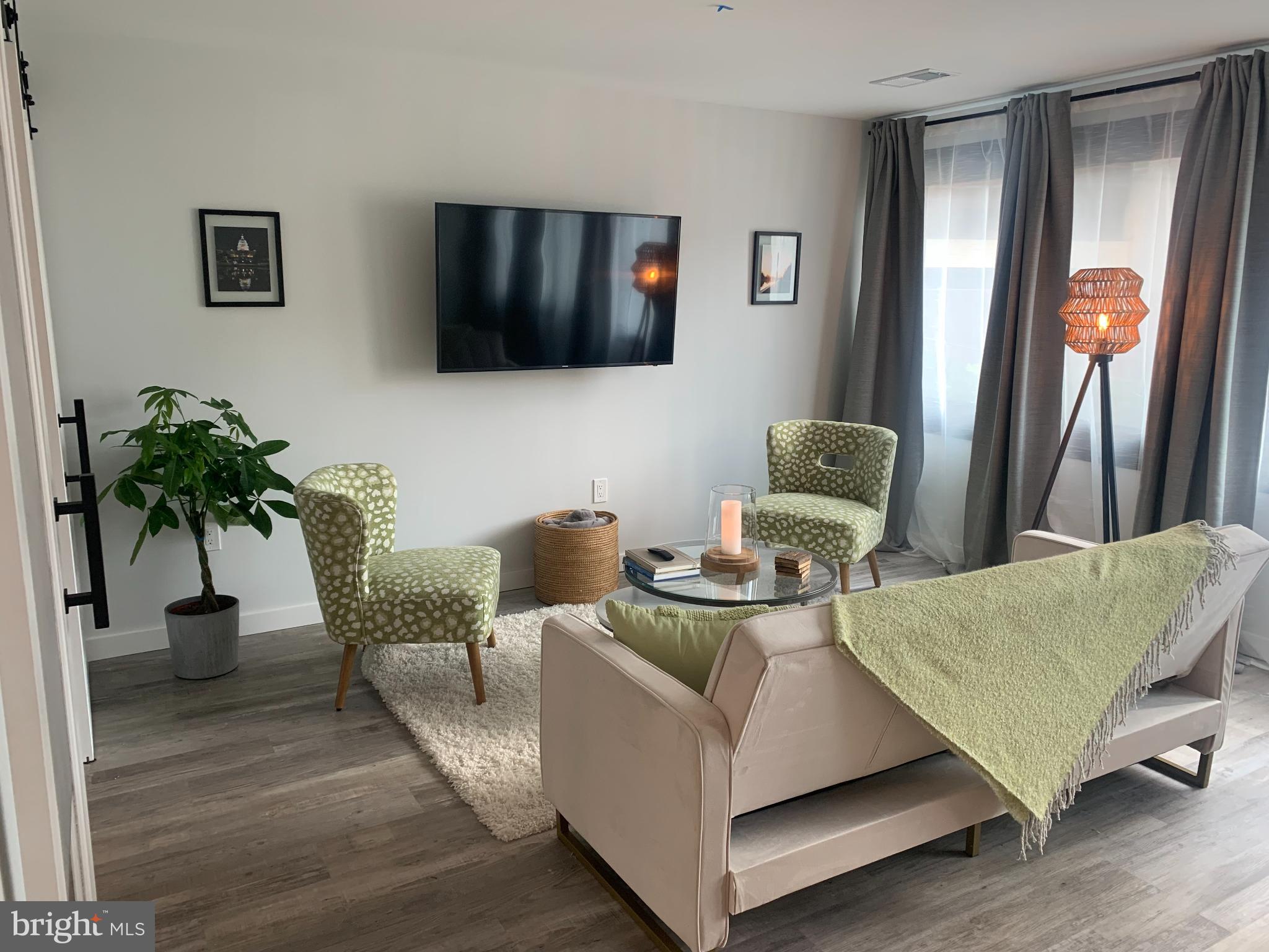 DOWNTOWN SILVER SPRING - Residential