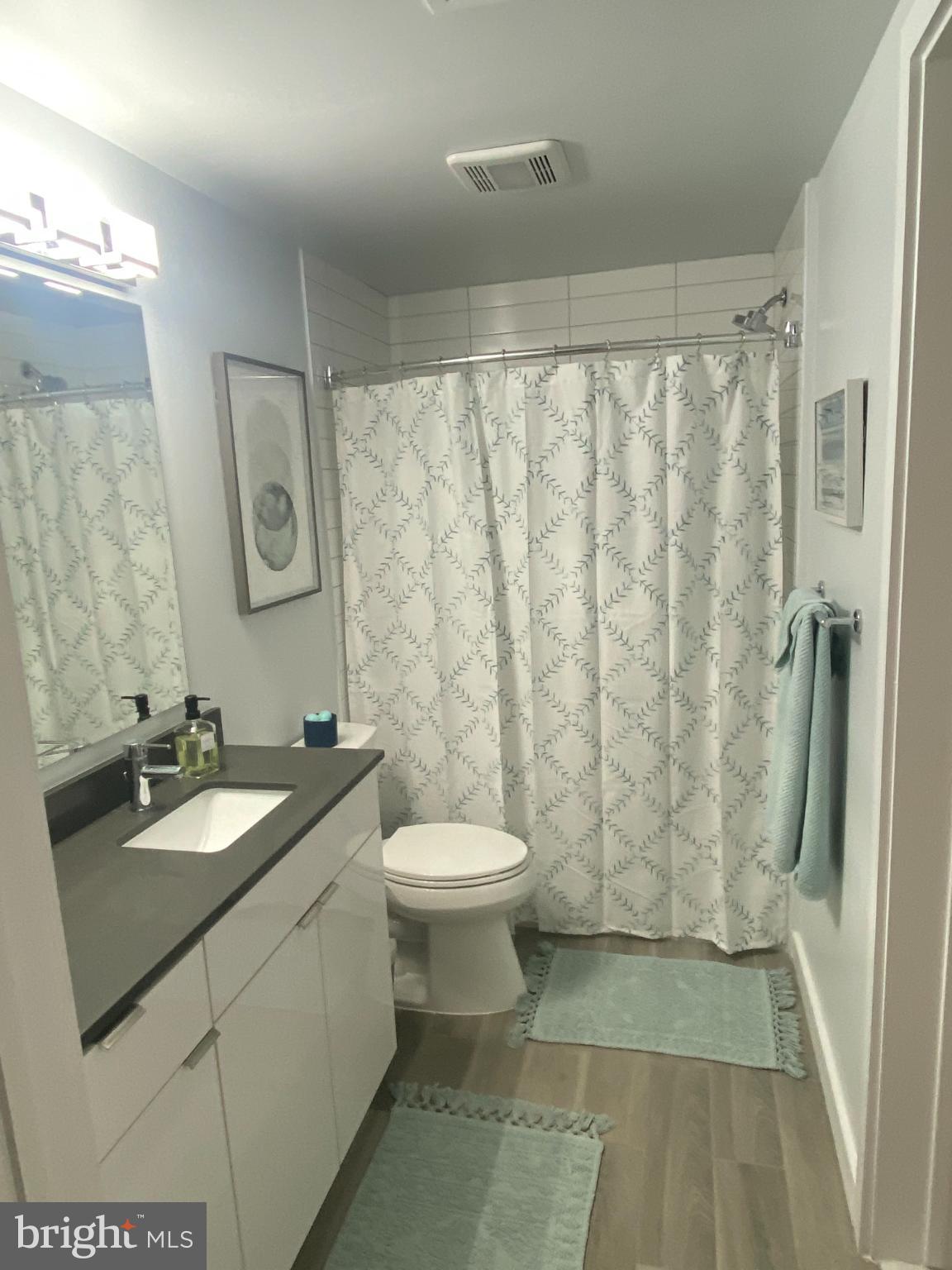 DOWNTOWN SILVER SPRING - Residential