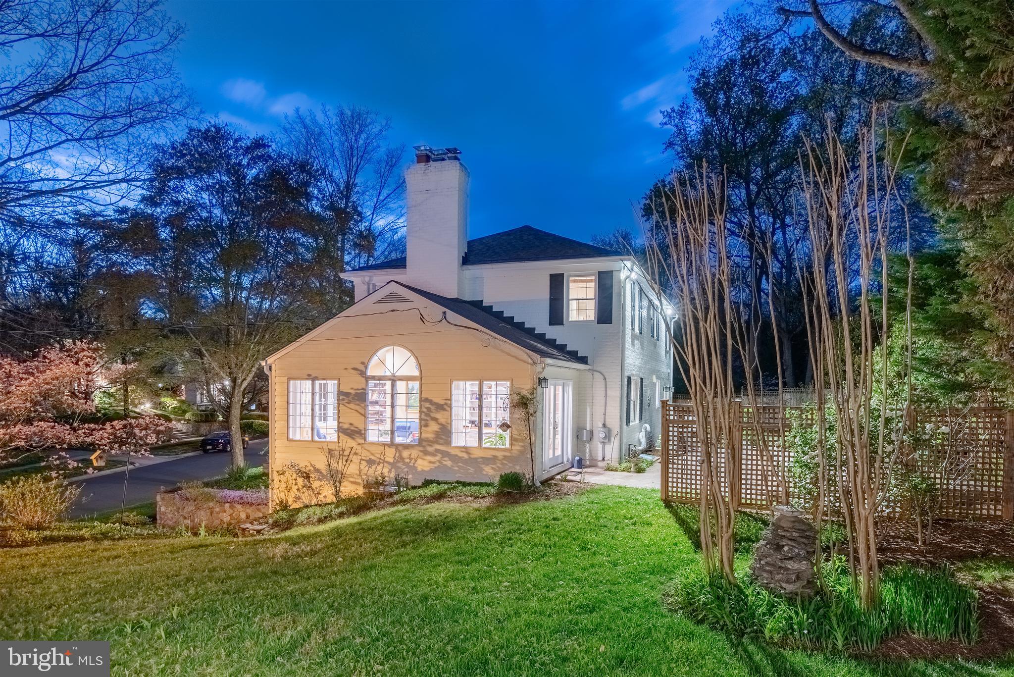 6309 KENHOWE DRIVE